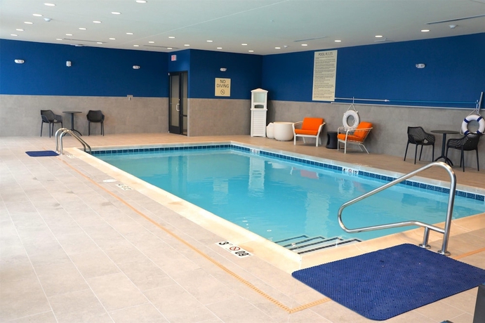 Imagen de la piscina del Hotel Hampton Inn Cabot. Foto 11