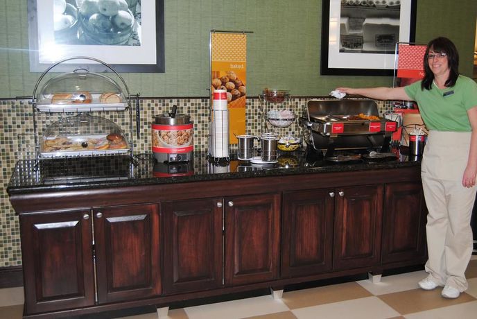 Imagen general del Hotel Hampton Inn Cambridge. Foto 2