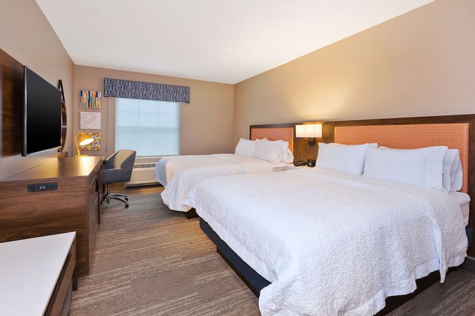 Imagen de la habitación del Hotel Hampton Inn Cape Cod Canal. Foto 18