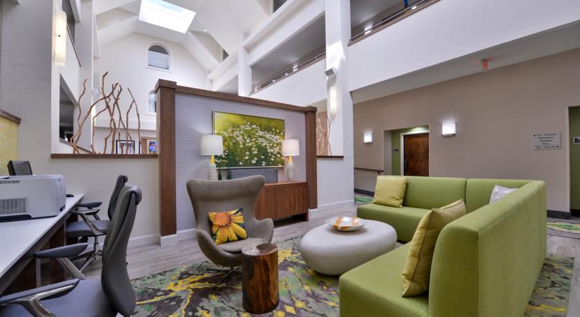 Imagen general del Hotel Hampton Inn Cartersville. Foto 14