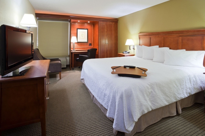 Imagen de la habitación del Hotel Hampton Inn - Cedar Rapids. Foto 8