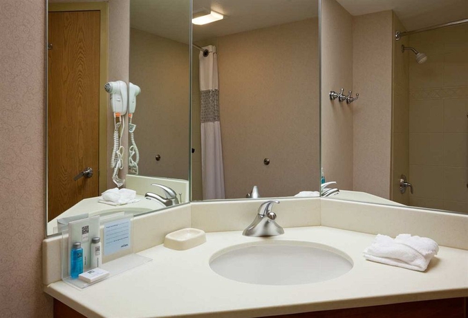 Imagen de la habitación del Hotel Hampton Inn - Cedar Rapids. Foto 9