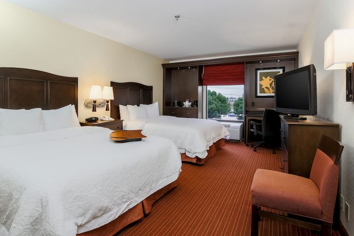 Imagen de la habitación del Hotel Hampton Inn Champaign/urbana. Foto 5