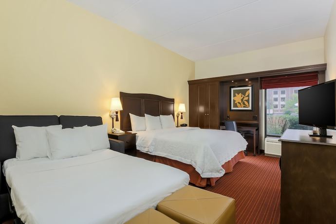 Imagen de la habitación del Hotel Hampton Inn Champaign/urbana. Foto 11