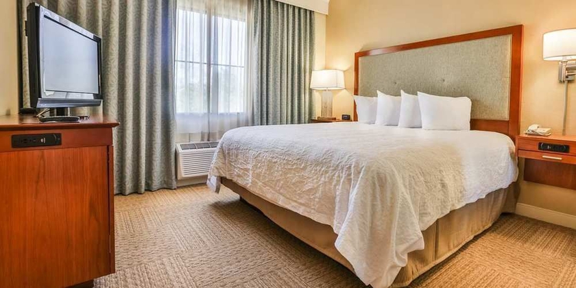 Imagen de la habitación del Hotel Hampton Inn Charleston - Daniel Island. Foto 3