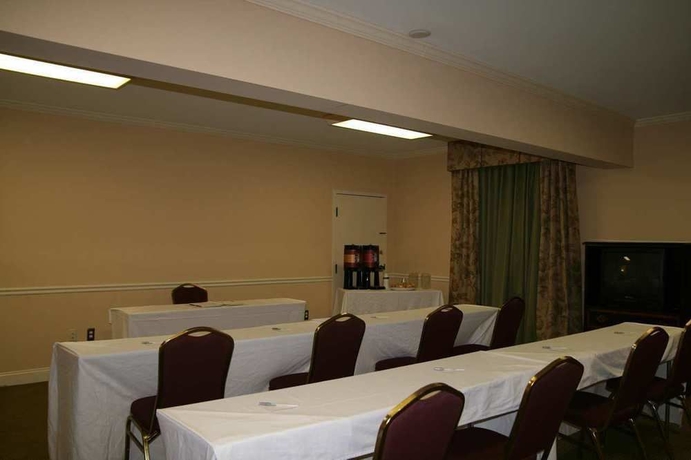 Imagen de los interiores del Hotel Hampton Inn Charleston-historic District. Foto 9