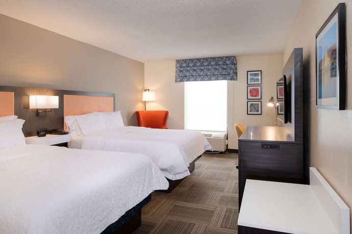Imagen de la habitación del Hotel Hampton Inn Charleston-southridge. Foto 15