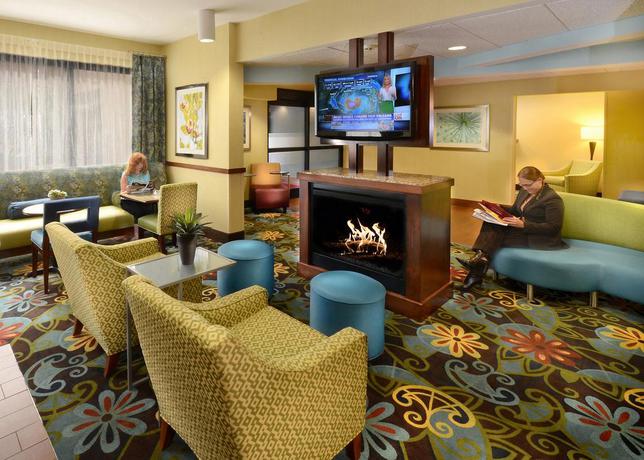 Imagen general del Hotel Hampton Inn Charlotte North / Lake Norman. Foto 9