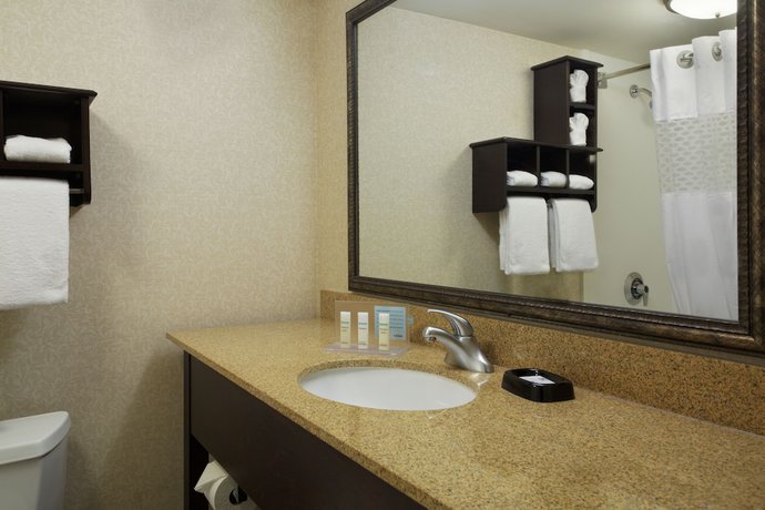 Imagen de la habitación del Hotel Hampton Inn Charlotte - University Place. Foto 8