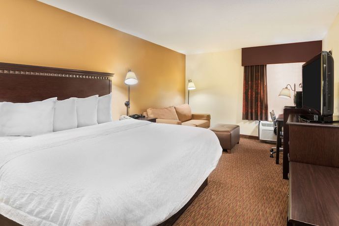 Imagen de la habitación del Hotel Hampton Inn Charlotte - University Place. Foto 15