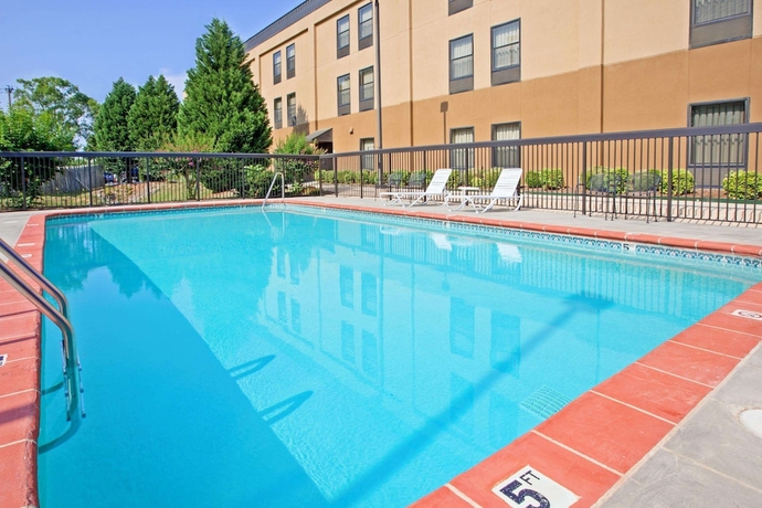 Imagen de la piscina del Hotel Hampton Inn Chattanooga/hixson. Foto 19