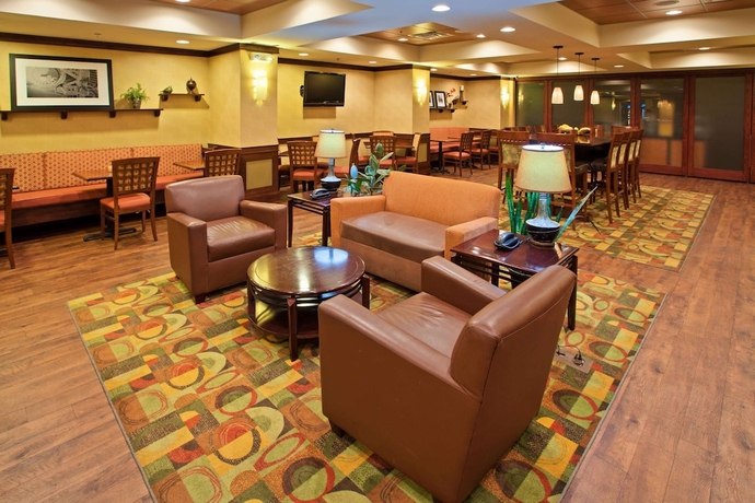 Imagen de los interiores del Hotel Hampton Inn Chattanooga-north. Foto 16