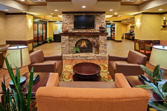 Imagen de los interiores del Hotel Hampton Inn Chattanooga-north. Foto 18