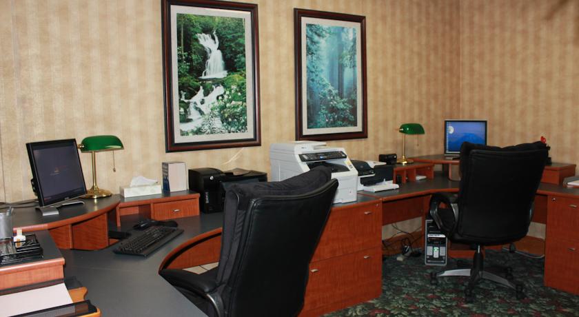 Imagen general del Hotel Hampton Inn Chester. Foto 9