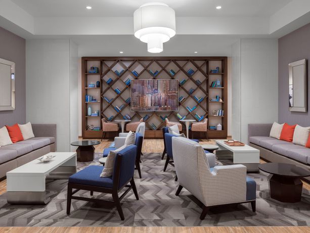 Imagen de los interiores del Hotel Hampton Inn Chicago McCormick Place. Foto 20