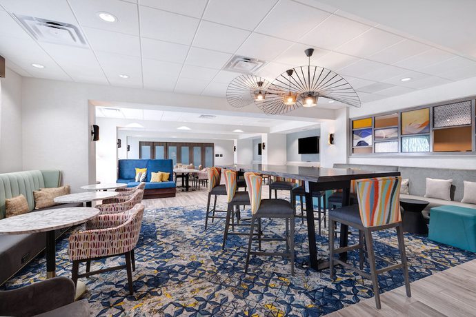 Imagen de los interiores del Hotel Hampton Inn Chicago Orland Park. Foto 19