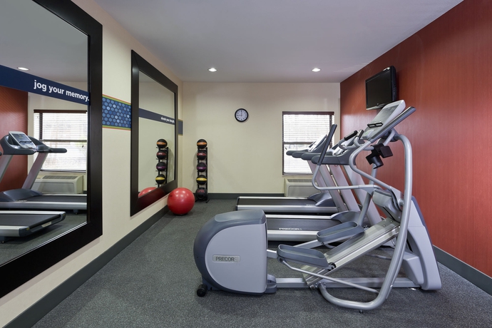 Imagen de los interiores del Hotel Hampton Inn Chicago / Tinley Park. Foto 14