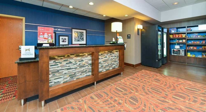 Imagen de los interiores del Hotel Hampton Inn Chicago-carol Stream. Foto 14