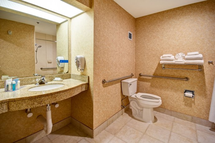 Imagen de la habitación del Hotel Hampton Inn Chicopee/springfield. Foto 9