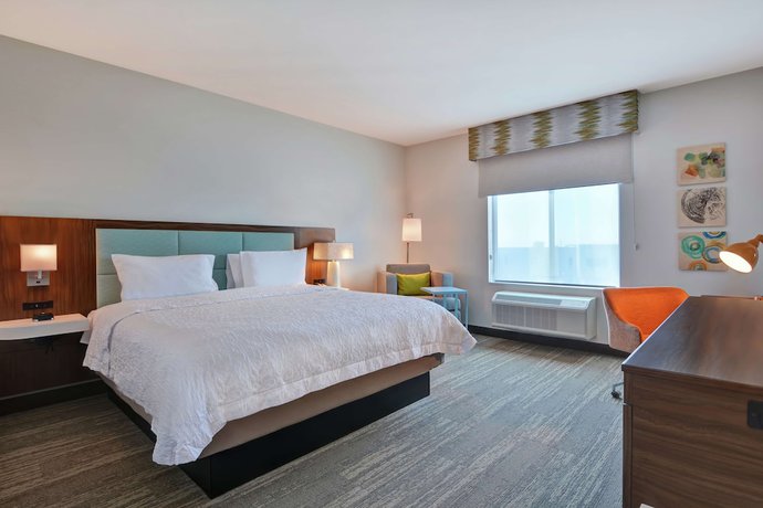 Imagen de la habitación del Hotel Hampton Inn Chula Vista Eastlake. Foto 11