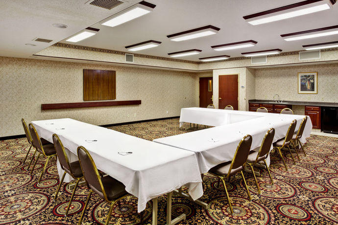 Imagen de los interiores del Hotel Hampton Inn Cincinnati Airport - North. Foto 13