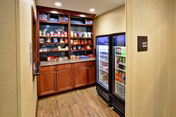Imagen del bar/restaurante del Hotel Hampton Inn Cincinnati Airport - North. Foto 3