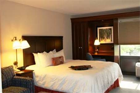 Imagen de la habitación del Hotel Hampton Inn Cincinnati Airport South. Foto 7