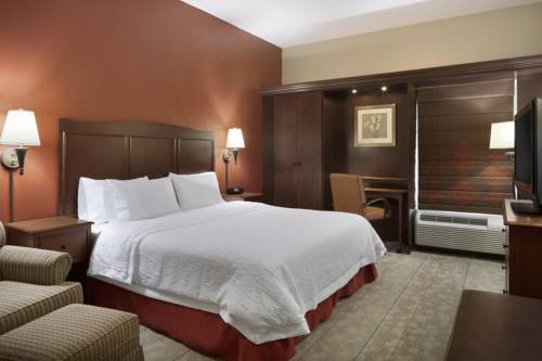 Imagen de la habitación del Hotel Hampton Inn Cincinnati Kings Island. Foto 6