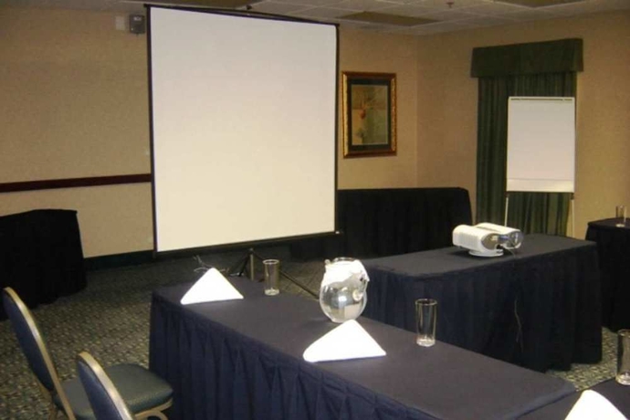 Imagen de los interiores del Hotel Hampton Inn Ciudad Juárez. Foto 5