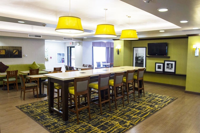 Imagen de los interiores del Hotel Hampton Inn Ciudad Juárez. Foto 8