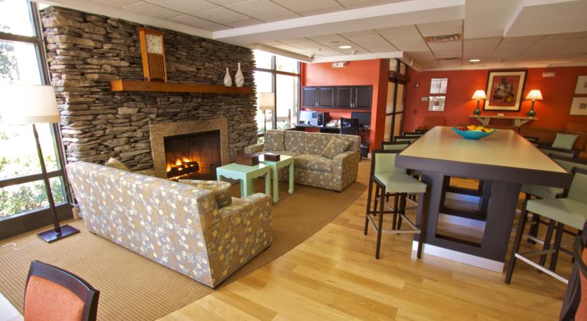 Imagen general del Hotel Hampton Inn Clarks Summit. Foto 13