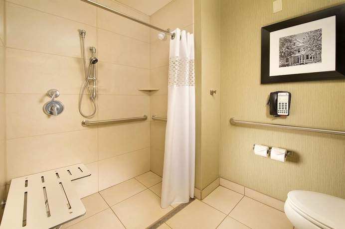 Imagen de la habitación del Hotel Hampton Inn Cleveland Tennessee. Foto 12