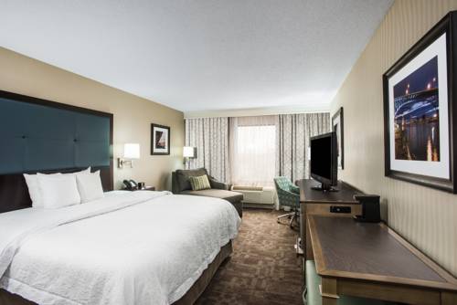 Imagen de la habitación del Hotel Hampton Inn Cleveland-airport/tiedeman Road. Foto 1