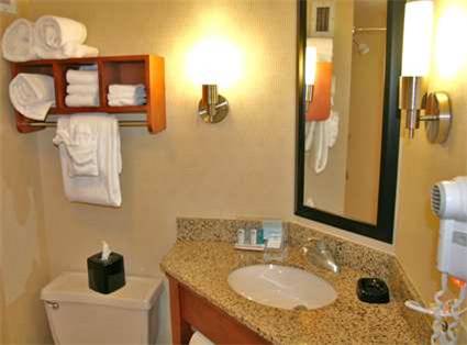 Imagen de la habitación del Hotel Hampton Inn Cleveland-westlake. Foto 12
