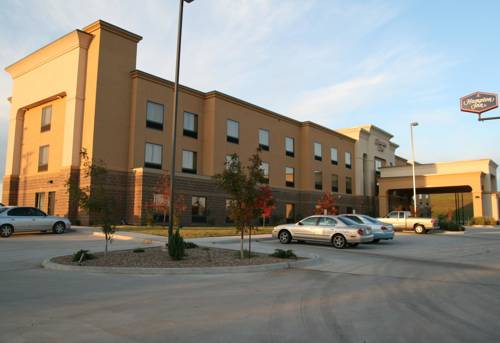 Imagen general del Hotel Hampton Inn Clinton - Oklahoma. Foto 1