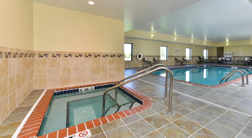 Imagen general del Hotel Hampton Inn Clinton-Iowa. Foto 1