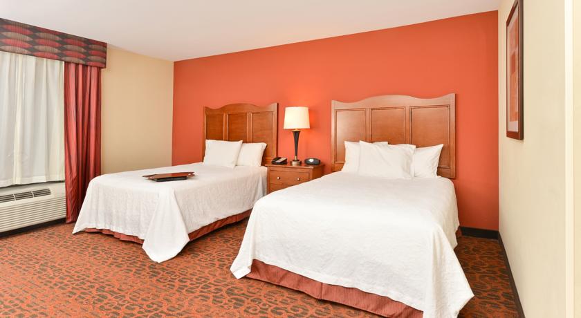 Imagen general del Hotel Hampton Inn Clinton-Iowa. Foto 8