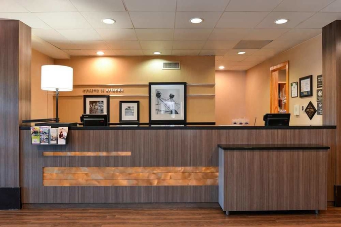 Imagen de los interiores del Hotel Hampton Inn Closest To Universal Orlando. Foto 16