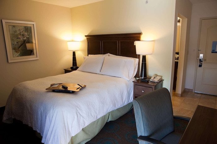 Imagen de la habitación del Hotel Hampton Inn Colby. Foto 7