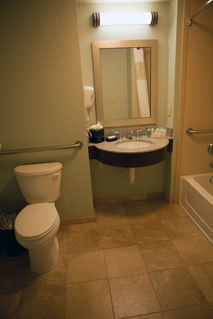 Imagen de la habitación del Hotel Hampton Inn Colby. Foto 9