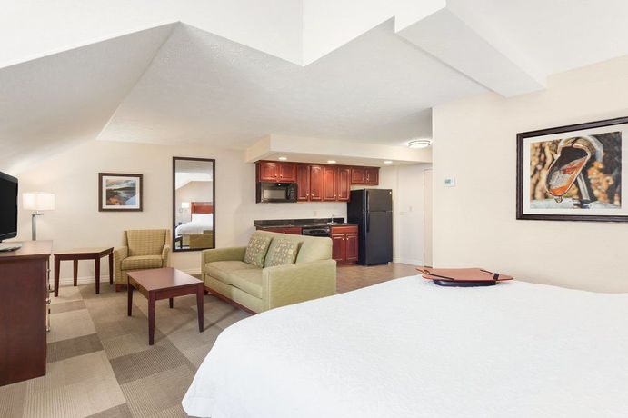 Imagen general del Hotel Hampton Inn Colchester. Foto 9