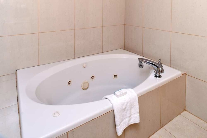 Imagen de la habitación del Hotel Hampton Inn College Park. Foto 7