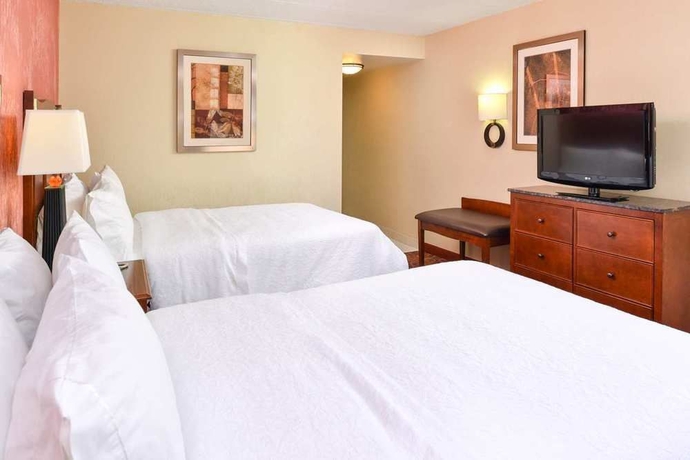 Imagen de la habitación del Hotel Hampton Inn College Park. Foto 9