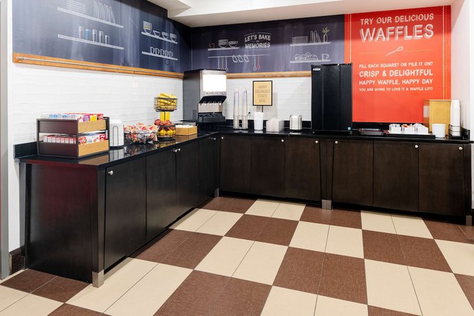 Imagen del bar/restaurante del Hotel Hampton Inn Columbia. Foto 5