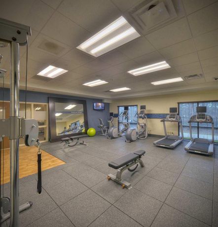 Imagen de los interiores del Hotel Hampton Inn Columbus / South - Fort Benning. Foto 12