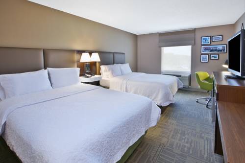 Imagen de la habitación del Hotel Hampton Inn Commerce Novi. Foto 1