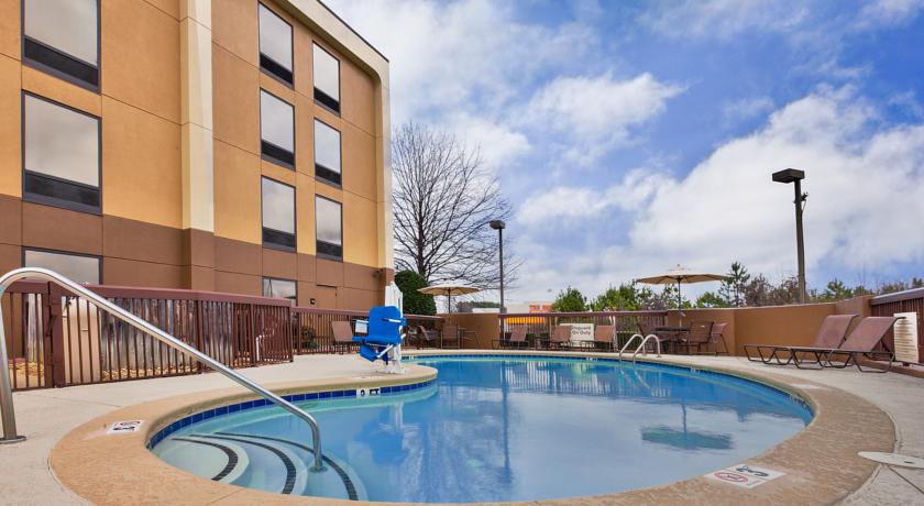 Imagen general del Hotel Hampton Inn Conyers. Foto 10