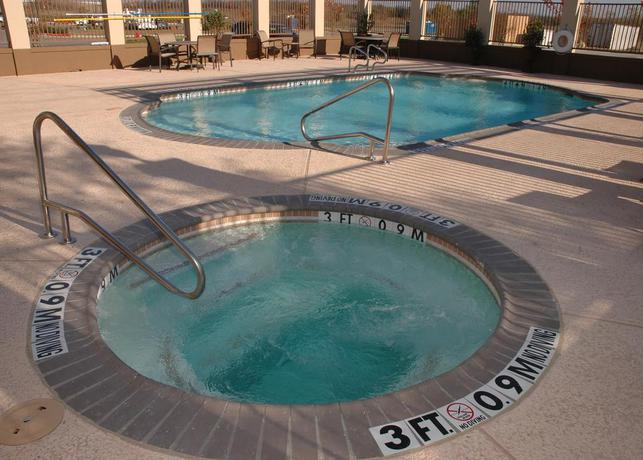 Imagen general del Hotel Hampton Inn Corsicana. Foto 13