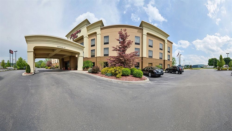 Imagen de los exteriores del Hotel Hampton Inn Cortland. Foto 10