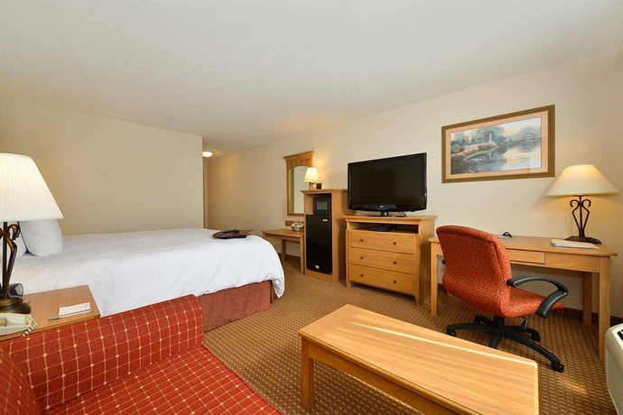 Imagen de la habitación del Hotel Hampton Inn Cortland. Foto 6